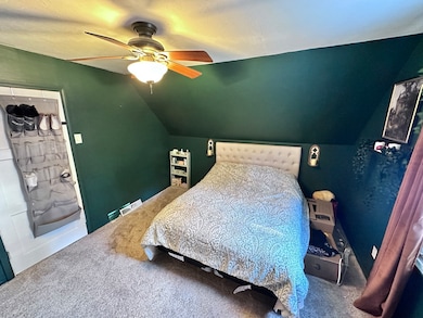 490 S Alfred Ave, Elgin, IL 60123 - photo 7