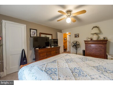 11 Briarcliffe Rd, Glenolden, PA 19036 - photo 4