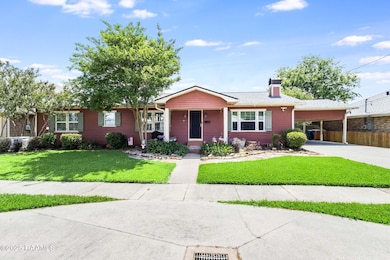 1-web-or-mls-807 S Cunningham St-32