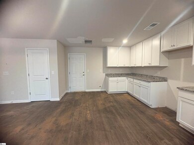 784 Powers Rd, Laurens, SC 29360 - photo 4