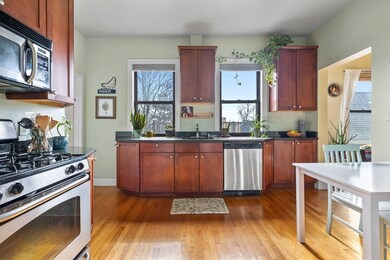 42 Rockview St unit 6, Jamaica Plain, MA 02130 - photo 6