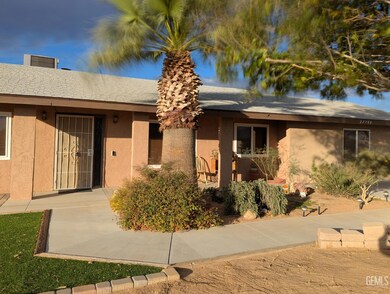 22704 Sitting Bull Rd, Apple Valley, CA 92308 - photo 5