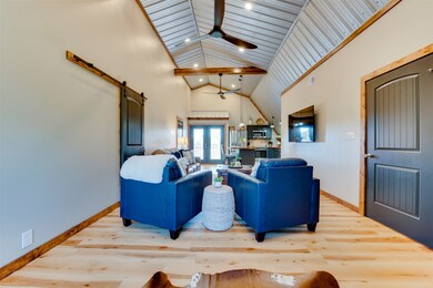 1006 Fm 517 Rd unit F, Alvin, TX 77511 - photo 2