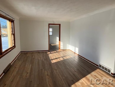 6000 W Beecher Rd unit B, Clayton, MI 49235 - photo 3