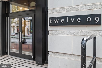 Twelve 09 unit 309, Baltimore, MD 21201 - photo 5