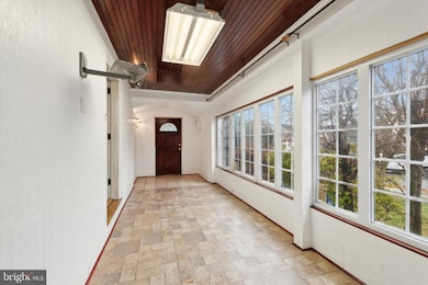 2119 Parkview Ave, Abington, PA 19001 - photo 2