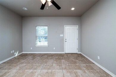 528 W Heard St, Cleburne, TX 76033 - photo 3