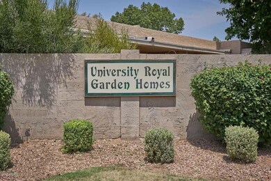 University Royal Garden Homes-Sign