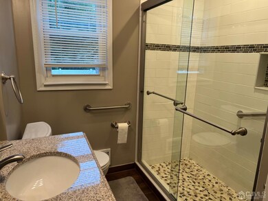 2 Heman St unit A, Edison, NJ 08837 - photo 3