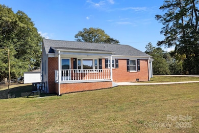 1804 Bennett Rd, Lancaster, SC 29720 - photo 2