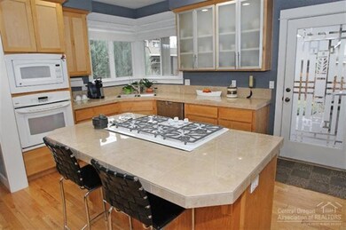 2648 NW Lemhi Pass Dr, Bend, OR 97701 - photo 7