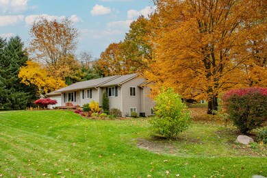 222 Deer Run Plainwell 062