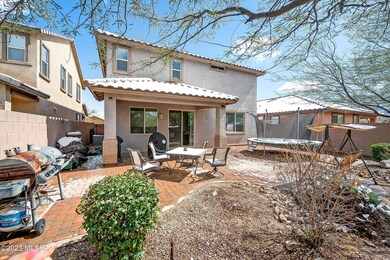33-Back Patio & Yard