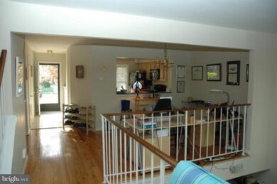 14219 Oakpointe Dr, Laurel, MD 20707 - photo 5