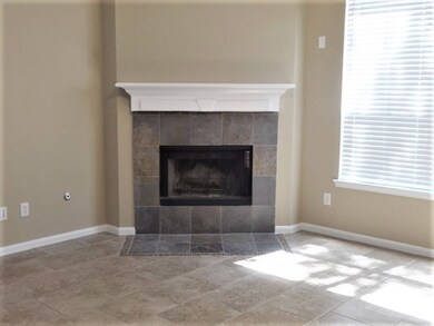 12027 Bunny Ln, Pinehurst, TX 77362 - photo 5