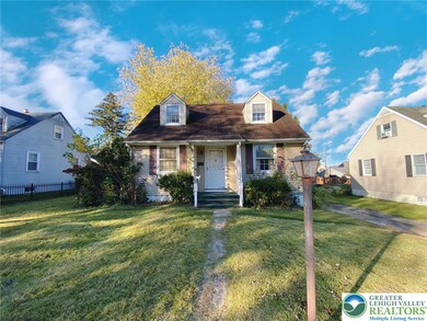 332 Cedar Rd, Hellertown, PA 18055 - photo 3