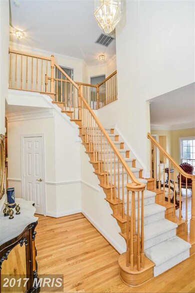 6326 Wilmington Dr, Burke, VA 22015 - photo 4