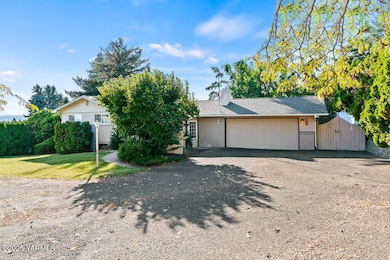 314 N 66th Ave, Yakima, WA 98908 - photo 4