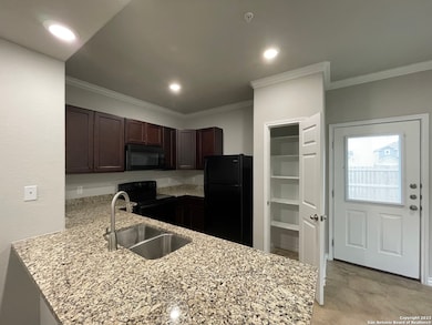 8406 Flicka Hills unit 4, Selma, TX 78154 - photo 4