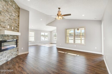 4265 Emma Pkwy, Lima, OH 45806 - photo 3