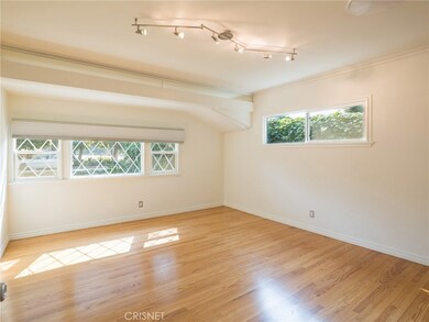 20523 De Forest St, Woodland Hills, CA 91364 - photo 6