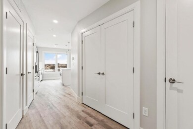 200 Old Colony Ave unit 607, Boston, MA 02127 - photo 4