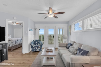 433 Ocean Blvd W unit D, Supply, NC 28462 - photo 6