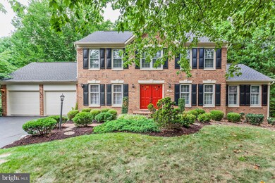 8321 Argent Cir, Fairfax Station, VA 22039 - photo 4
