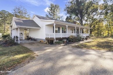 540 Douglas Rd, Hernando, MS 38632 - photo 2