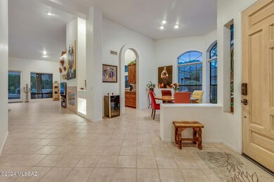 Foyer/Dining Area
