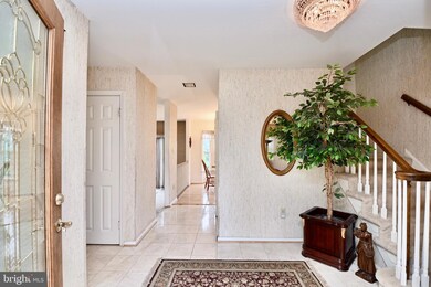 1011 Salt Meadow Ln, McLean, VA 22101 - photo 4