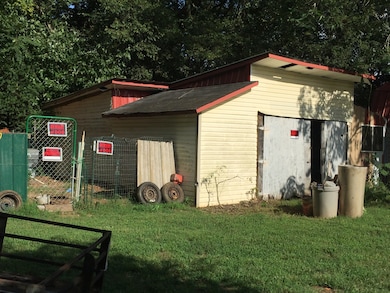 118 Old Nashville Dirt Rd, Shelbyville, TN 37160 - photo 5