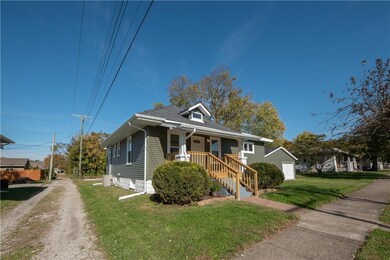 1522 19th St, Columbus, IN 47201 - photo 2