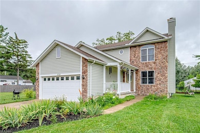 770 Hollywood Ave, Sheffield Lake, OH 44054 - photo 2