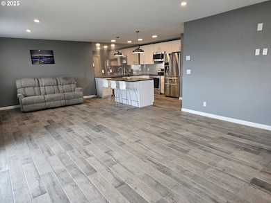 260 Lone Pine Ln unit 2, the Dalles, OR 97058 - photo 4