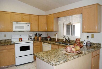Kitchen/Granite Counters