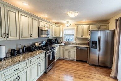 6 S Stowell St, Worcester, MA 01604 - photo 6