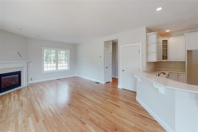 1 Harvest Ct, MerriMacK, NH 03054 - photo 7