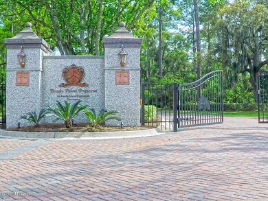 BradyPoint Gate Entry_0036 MLS