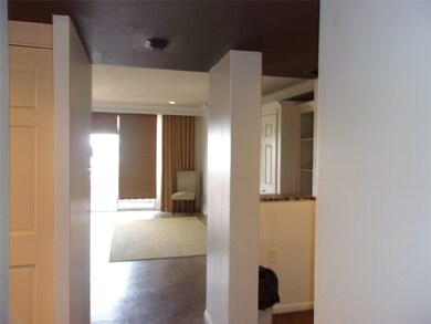 Unit view while entering.  Kitchen entrance to rig