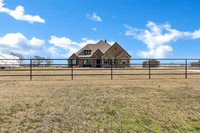 189 Cactus Dr, Decatur, TX 76234 - photo 2