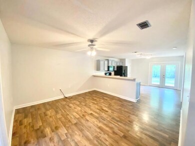 4690 Bobolink Way, Crestview, FL 32539 - photo 5