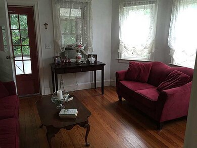 17 Anoka Ave, Barrington, RI 02806 - photo 4