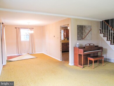 349 Erie Ave, Penns Grove, NJ 08069 - photo 7