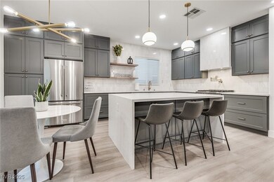 11086 Evvie Ln, Las Vegas, NV 89135 - photo 4