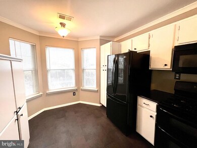 20 Hopkinson Ct, East Windsor, NJ 08520 - photo 4