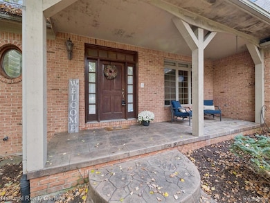 1569 Gleneagles, Highland, MI 48357 - photo 2