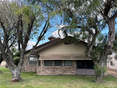 851 Palm Dr, Alamo, TX 78516 - photo 2