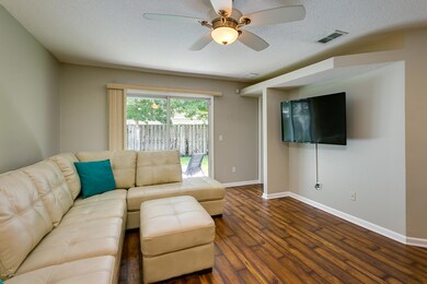 1825 Green Springs Cir unit D, Fleming Island, FL 32003 - photo 3