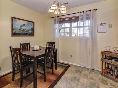 252 Brooklyn Rd, Asheville, NC 28803 - photo 7